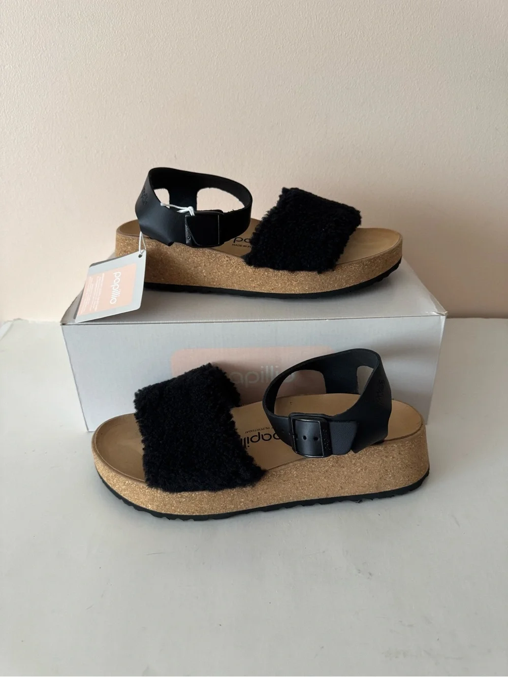 Birkenstock Papillio leather shearling Glenda Wedge Sandal. Size: 6, 7, 8
